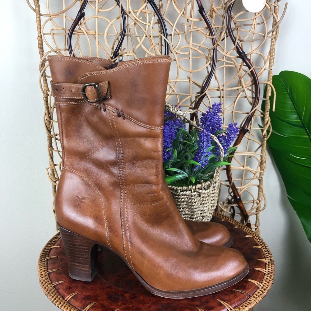 Frye brown boots